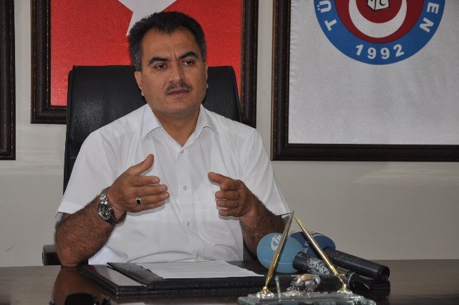 "Ambulanslar Çar-çur Ediliyor"