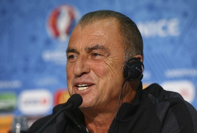 Terim: "Dünyanın En İyi Takımına Karşı Oynayacağız"
