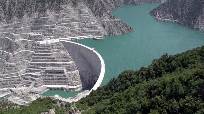 Türkiye’nin En Yüksek Barajı Deriner’den Ülke Ekonomisine Büyük Katkı
