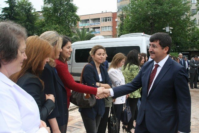 Merkeze Alınan Vali Öz Trabzon’a Veda Etti
