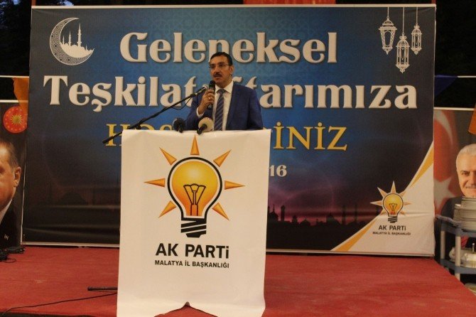 Bakan Tüfenkci Malatya’da İftara Katıldı