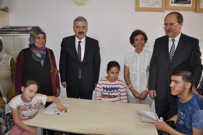 İzmir’de Karne Heyecanı