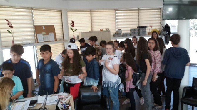 Karnesini Alan Krempark Avm’ye Koştu