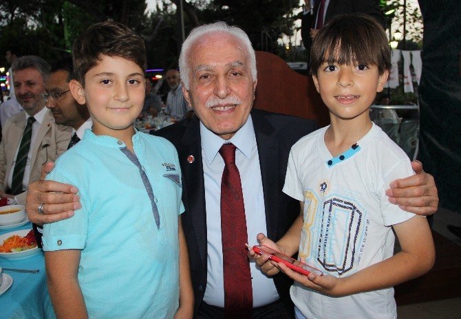 Saadet Partisi Genel Başkanı Kamalak: “Kendi Natomuzu Kuralım”