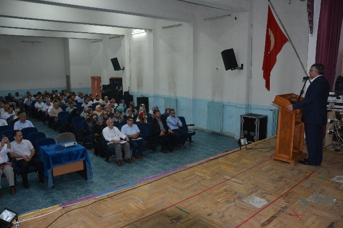 Sinop’ta Yaz Kur’an Kursu Öğreticilerine Seminer