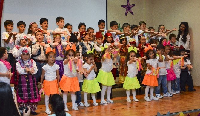 Anaokulu Öğrencileri Göz Doldurdu