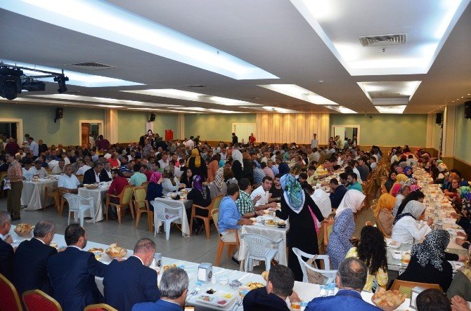 Numan Kurtulmuş Fatsa’da Sahur Programına Katıldı