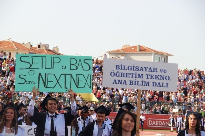 Çomü’den ’Renkli’ Mezuniyet