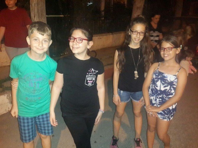 Yavru Kedi Çocuklar Sayesinde Kurtuldu