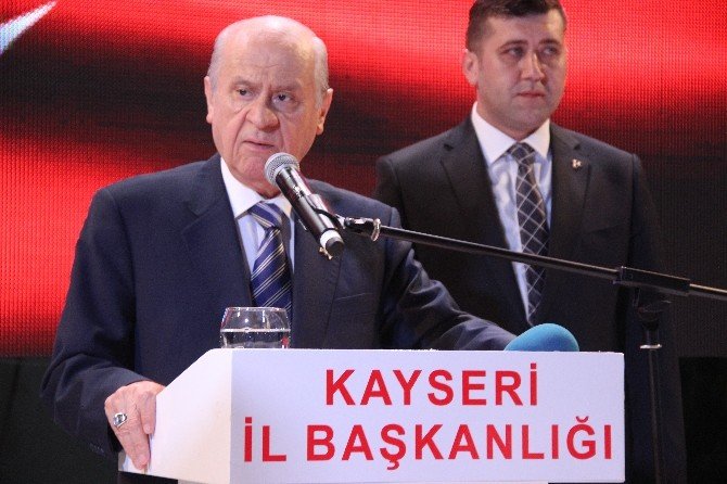 Mhp Genel Başkanı Devlet Bahçeli Kayseri’de Partililerle İftar Açtı