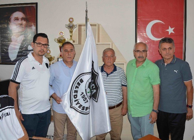 Ortaca Belediyespor Ümit Öztekin İle İmzayı Attı