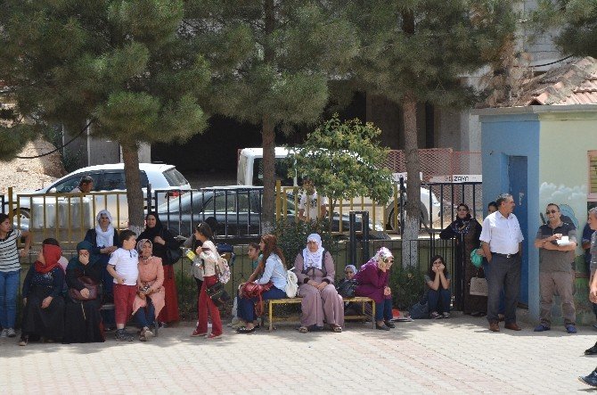 Nusaybinli Terör Mağduru Öğrenciler Mardin’de Sınava Girdi