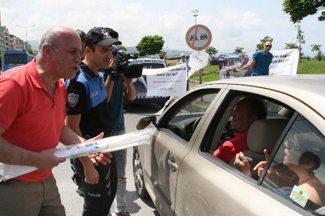 Trafik Polisleri Babalar Gününde Ceza Kesmedi