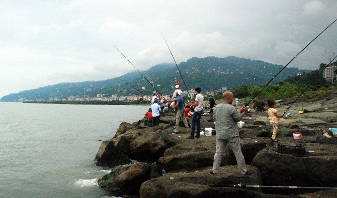 Ramazan Ayında Olta Balıkçılığına Yoğun İlgi