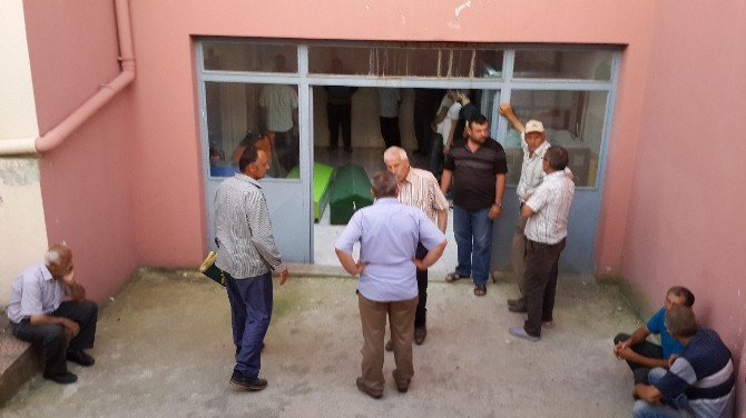Serinlemek İçin Denize Giren 2 Çocuk Boğuldu