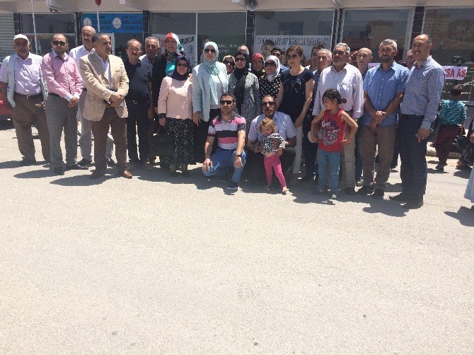 Ak Parti Polatlı İlçe Başkanlığı’ndan ’İhtiyacın Varsa Al, İhtiyacın Yoksa As’ Kampanyası