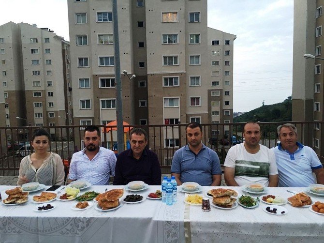 Başkan Sağıroğlu İftarını Toki Konutları’nda Açtı