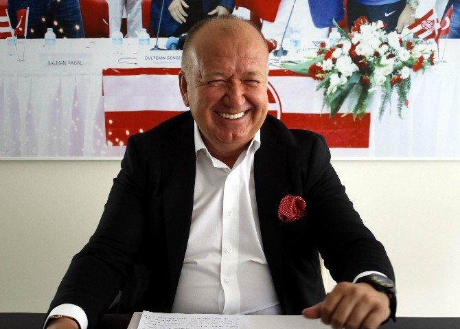 Antalyaspor’da Başkanlık Tartışmaları
