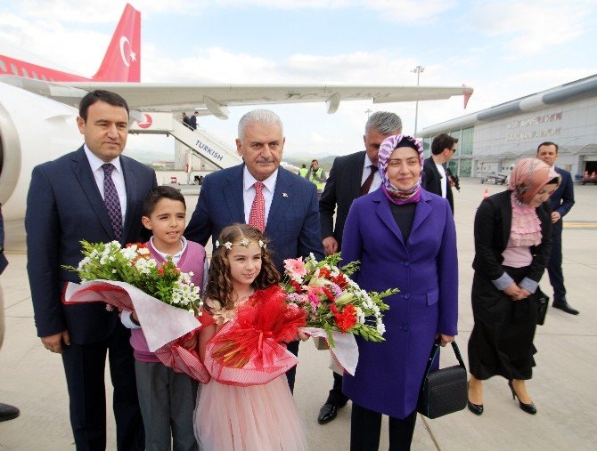 Başbakan Yıldırım Ağrı Valiliğini Ziyaret Etti