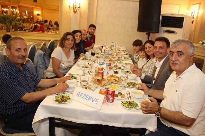 Maçka Belediyesi’nden Kardeşlik İftarı