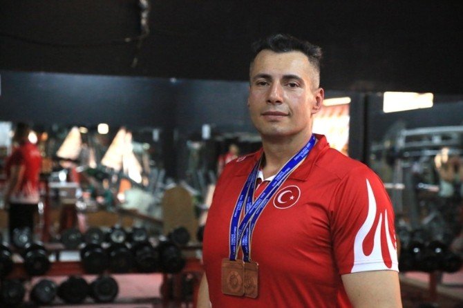 Doktorların Yürüyemezsin Dediği Milli Sporcu Avrupa Şampiyonası’nda