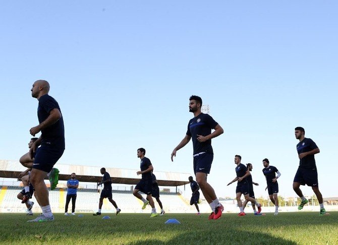 Osmanlıspor Topbaşı Yaptı