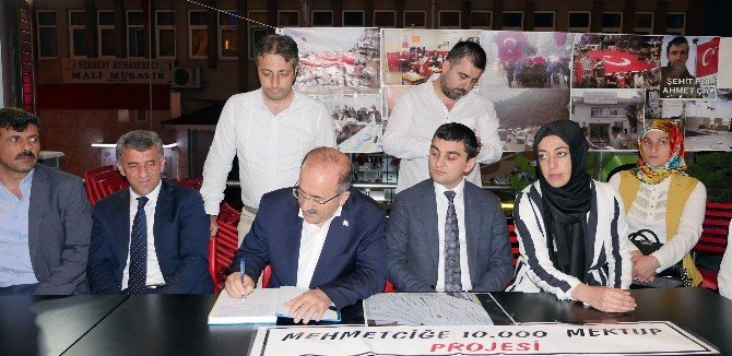 Trabzon’dan Mehmetçiğe 10 Bin Mektup Kampanyası