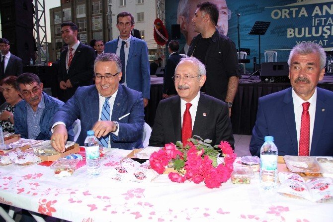 Chp Genel Başkanı Kılıçdaroğlu Yozgatlılarla İftarda Buluştu