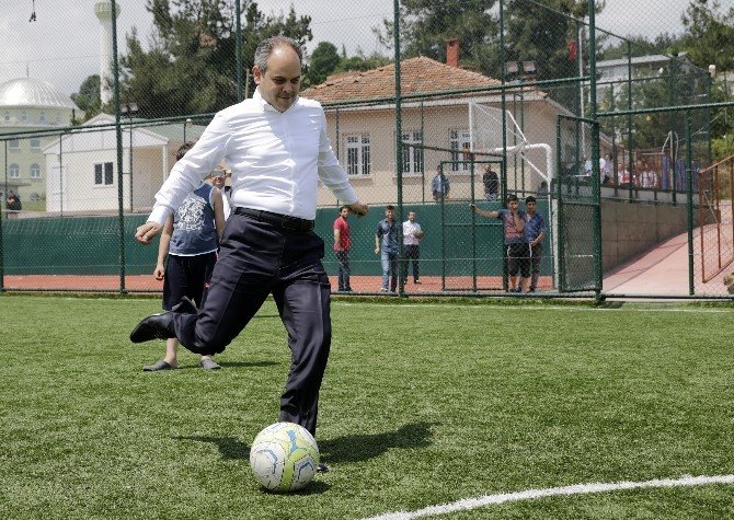 Samsun’a 25 Mahalle Tipi Spor Tesisi Yapılıyor