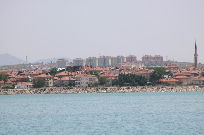 Beyşehir’de 2. Etap Toki Konutlarının İnşaatı Başladı