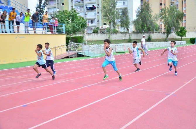 Naili Moran Atletizm Yarışmalarına Adana 16 Sporcu İle Katılıyor