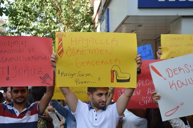 Atanamayan Öğretmenler Diyarbakır’da Eylem Yaptı