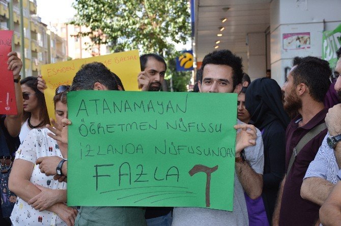 Atanamayan Öğretmenler Diyarbakır’da Eylem Yaptı