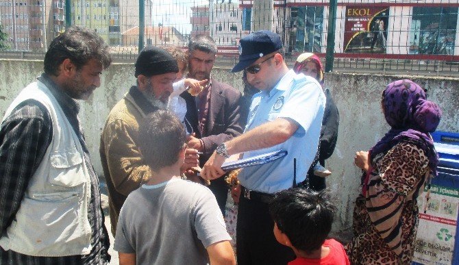 İzmit’te Dilenci Denetimi Artırıldı
