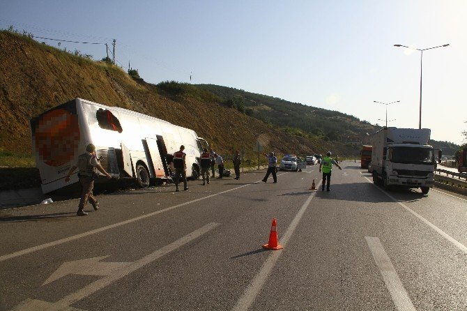 Samsun’da Otobüs Refüje Çarptı: 40 Yaralı