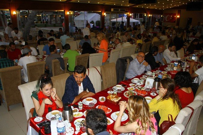Atakum Belediyesi’nden Basına İftar