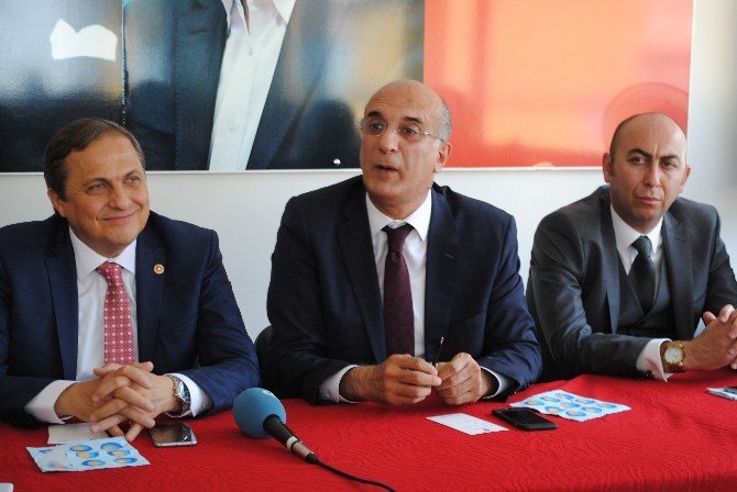 Chp’li Bingöl’den İngiltere’deki Ab Referandumu İle İlgili Değerlendirme