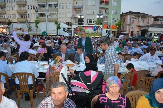 Bakan Kılıç, İftarını Alaçam’da Açtı