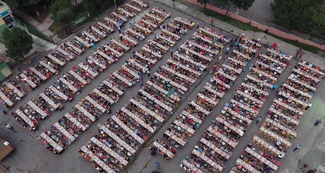 Komşu Kardeşliği Zirvede