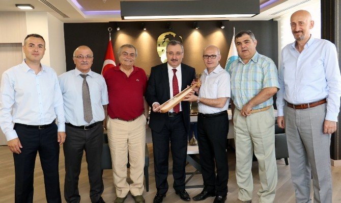 Manisa’daki Trabzonlulardan Kemençeli Teşekkür