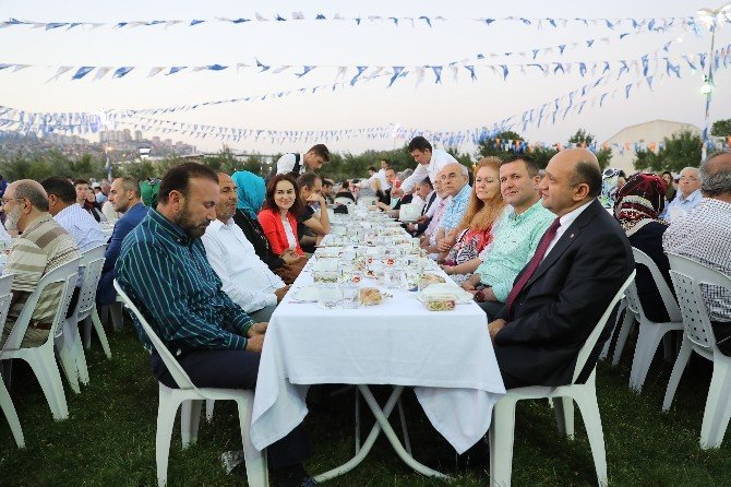 Milli Savunma Bakanı Fikri Işık: