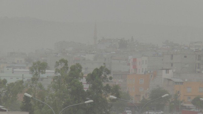 Şanlıurfa Semalarında Yoğun Toz Tabakası Oluştu