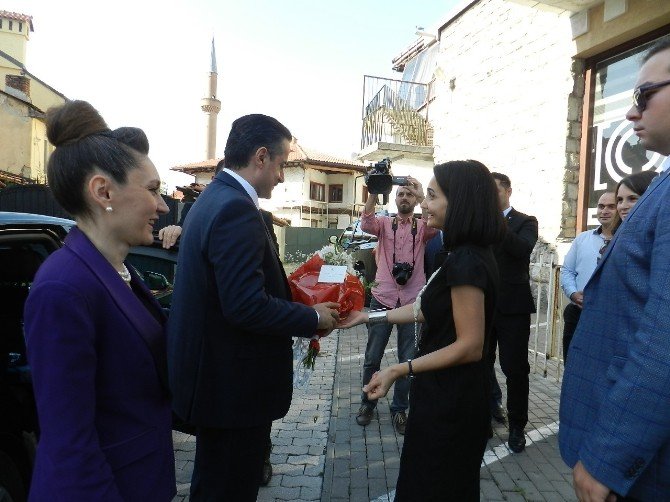 Bakan Faruk Çelik, Prizrenlilerle İftarda Buluştu