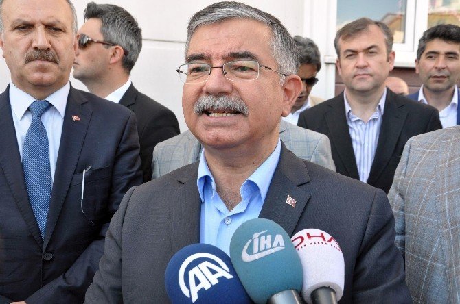 Milli Eğitim Bakanı Yılmaz: "Teröristler 100’ün Üzerinde Okulumuza Zarar Verdi"