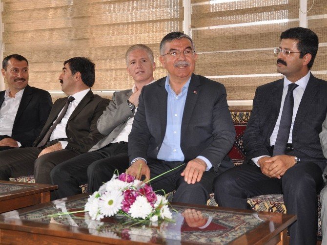 Milli Eğitim Bakanı Yılmaz: "Terör, Türkiye’de Kazanamaz"