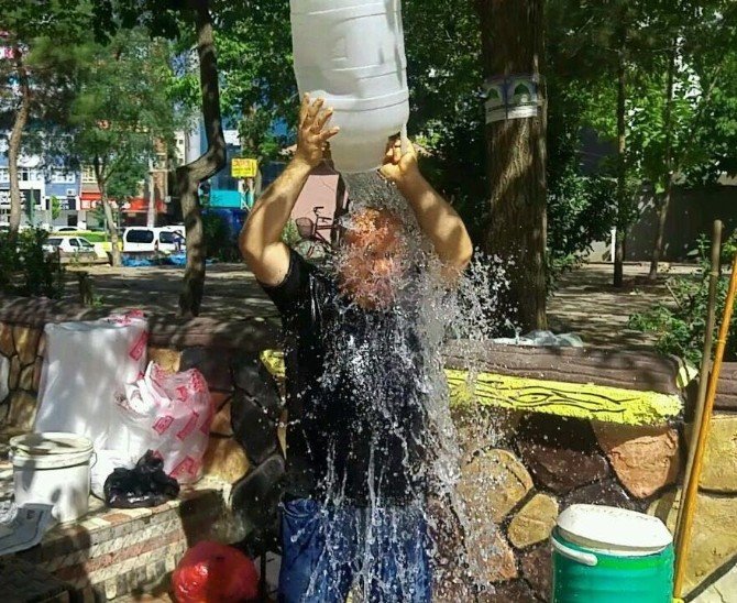 Kardiyoloji Uzmanı, Şeker Ve Kalp Hastalarını Sıcağa Karşı Uyardı