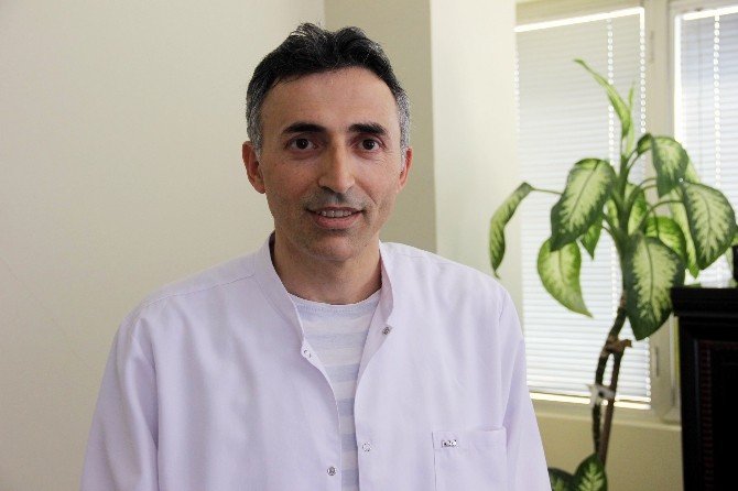 Uzman Dr. Eyüp Yılmaz: “Tereyağlı Gıdalar Vücudun Su Kaybını Önler”