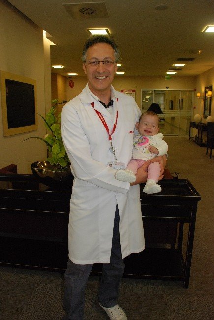 Ada Bebek, Sakat Kalmaktan Zamanla Yarış İle Kurtuldu