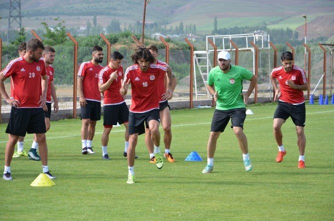 Sivasspor Yeni Sezon Hazırlıklarını Sürdürüyor