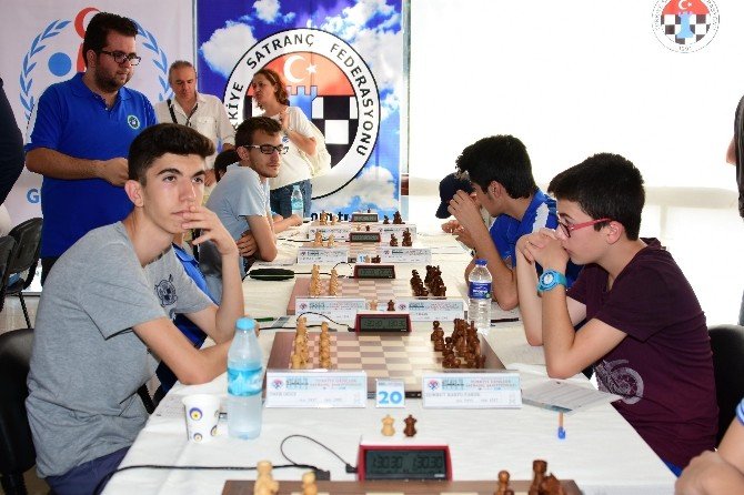 Türkiye Gençler Satranç Şampiyonası Çanakkale’de Başladı